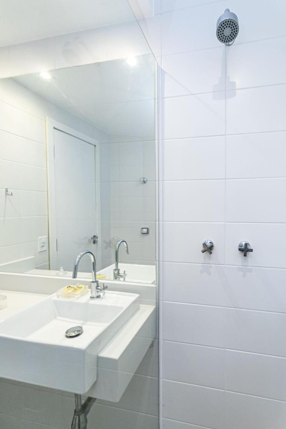 Reformado A 500m Da | Hc 827/307 Apartamento Rio de Janeiro