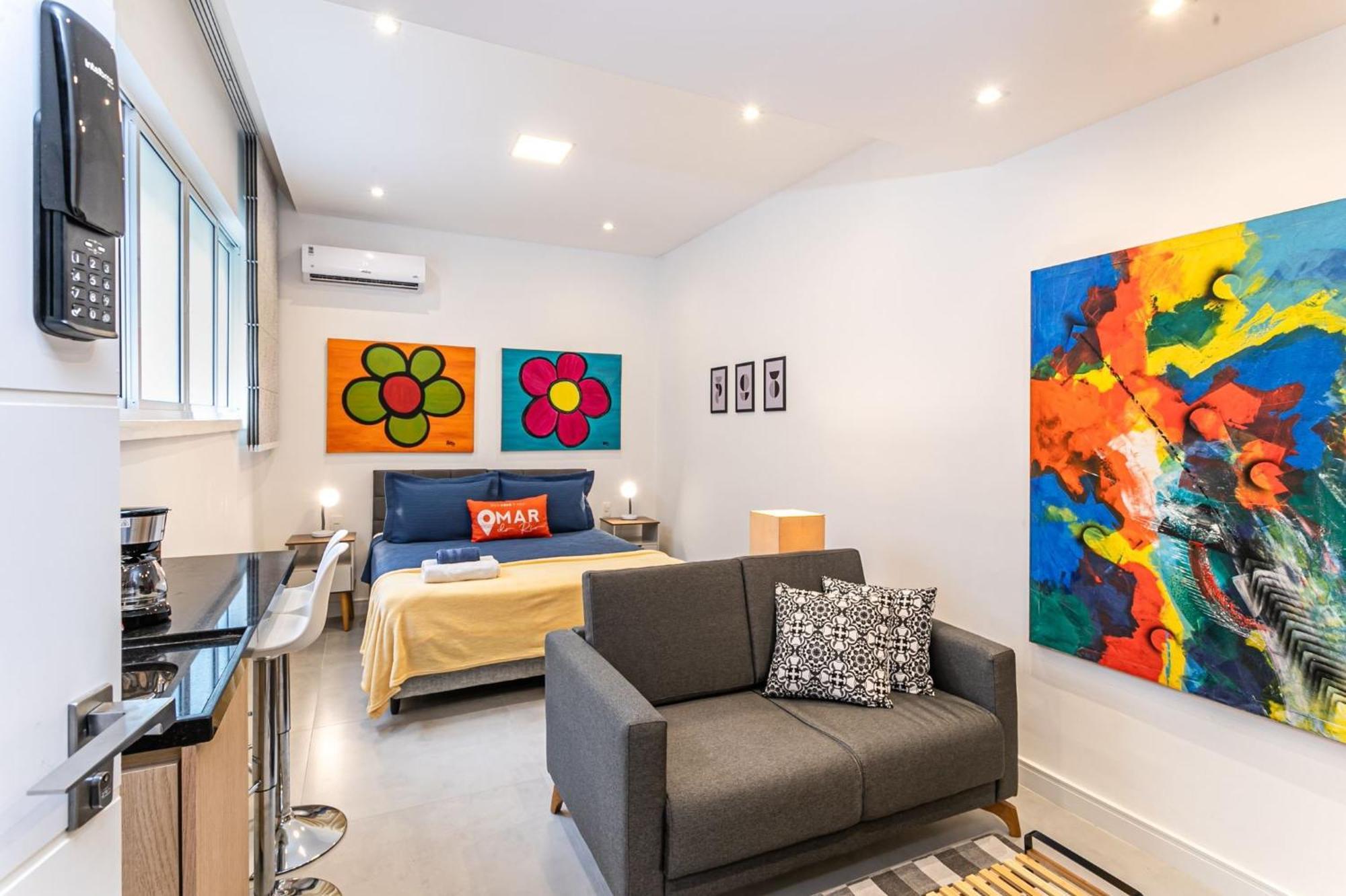 Reformado A 500m Da | Hc 827/307 Apartamento *