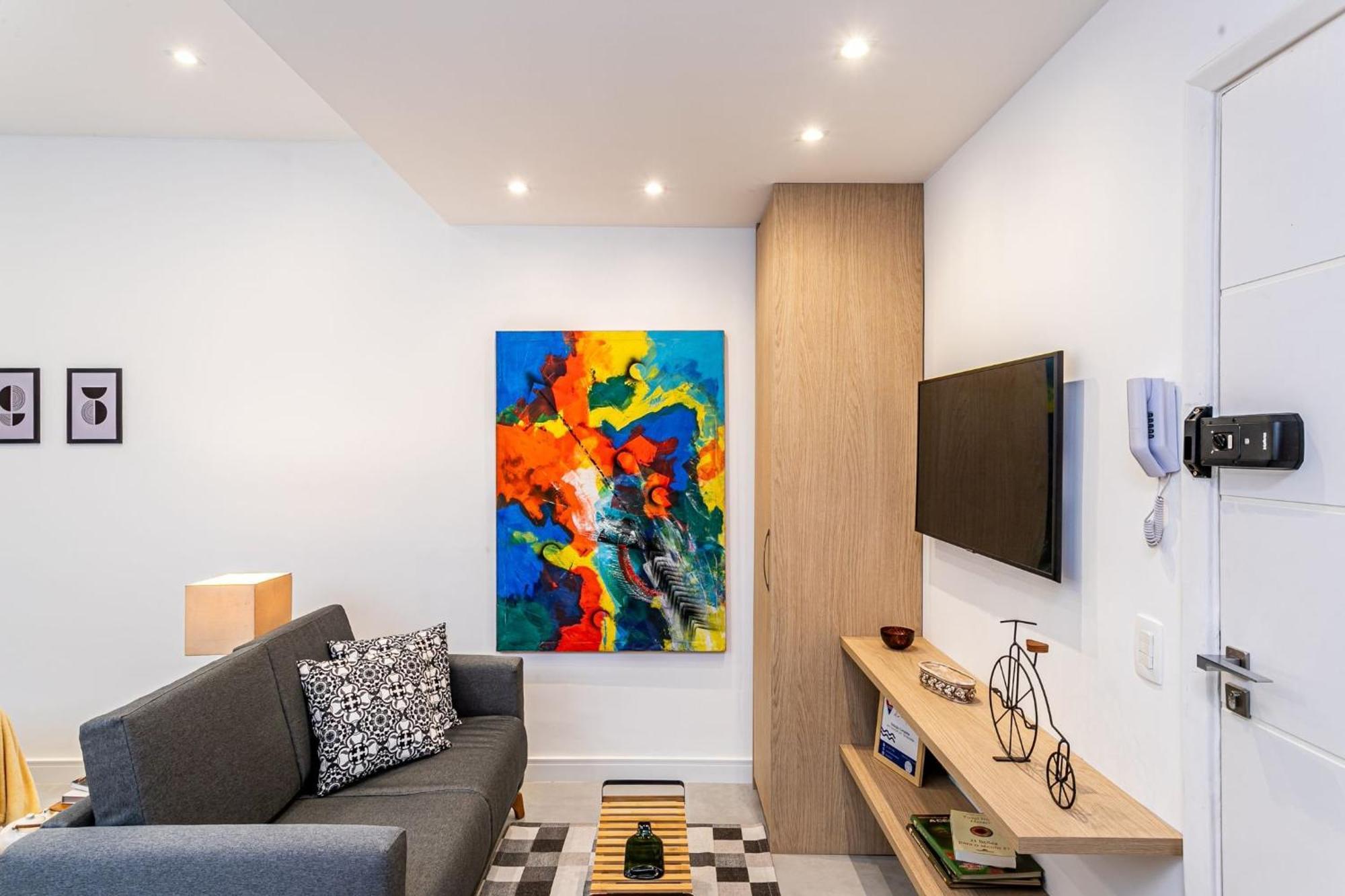 Reformado A 500m Da | Hc 827/307 Apartamento Rio de Janeiro