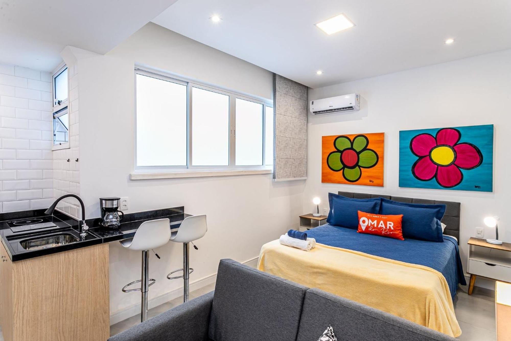 Apartamento Reformado A 500m Da | Hc 827/307 *